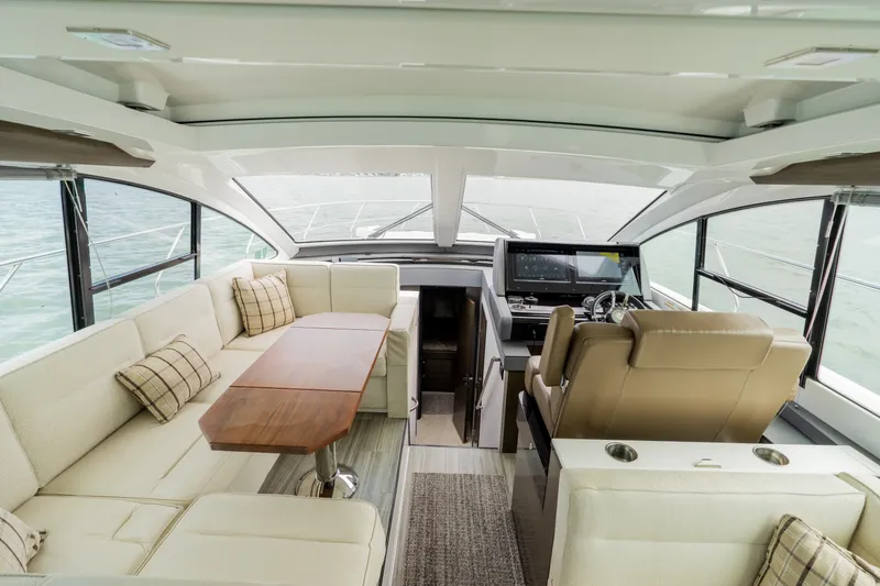 Slide: The Image of Cruisers 50 CANTIUS 2018 - 41