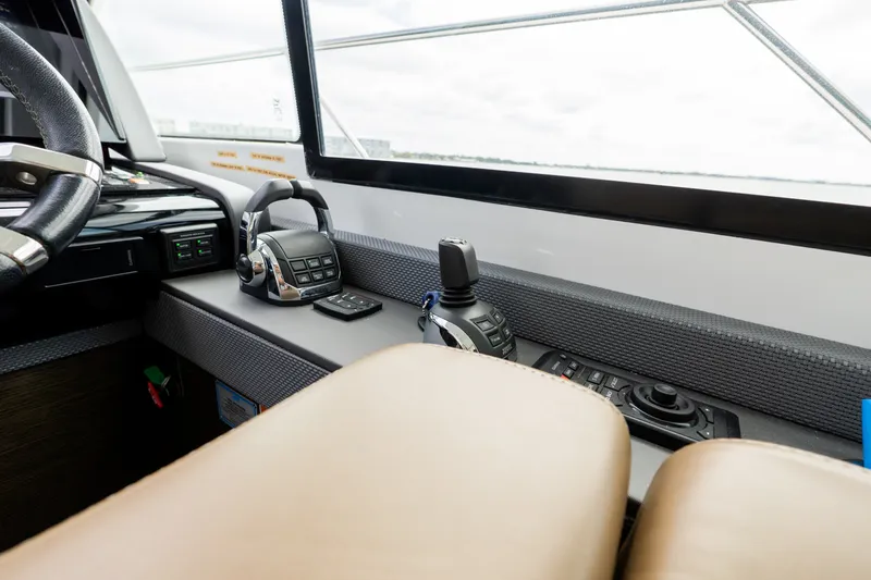 Slide: The Image of Cruisers 50 CANTIUS 2018 - 44