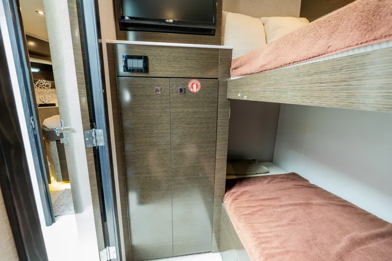 Slide: The Image of Cruisers 50 CANTIUS 2018 - 53