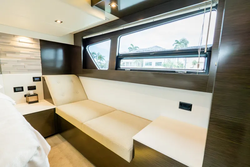 Slide: The Image of Cruisers 50 CANTIUS 2018 - 58