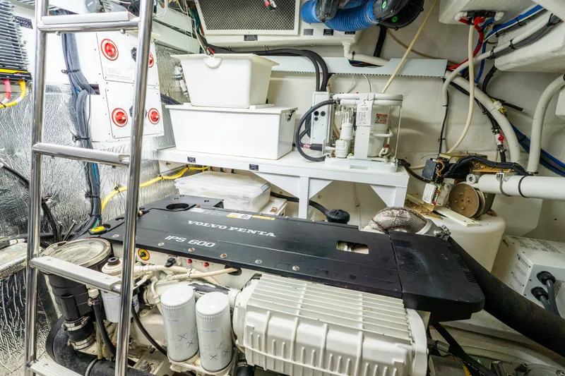 Slide: The Image of Cruisers 50 CANTIUS 2018 - 81