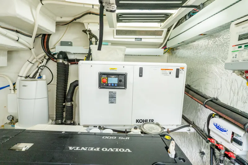 Slide: The Image of Cruisers 50 CANTIUS 2018 - 83
