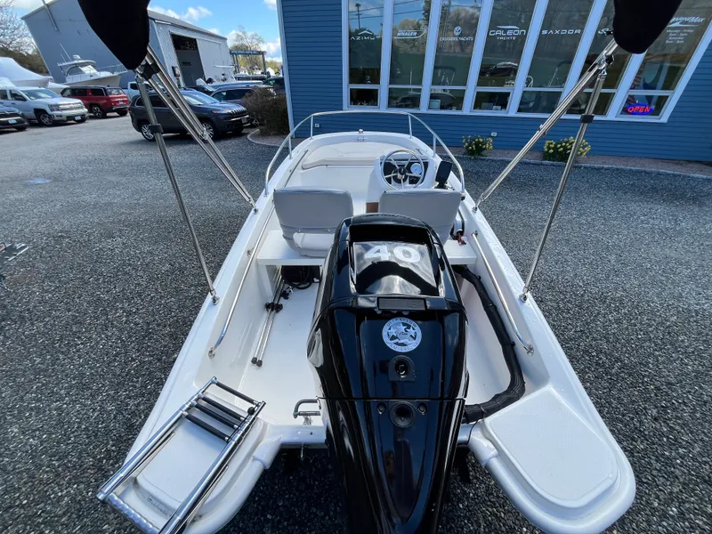 Slide: The Image of Boston Whaler 130 SUPER SPORT 2019 - 2