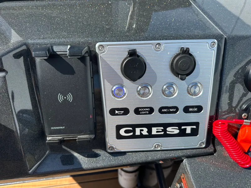 Slide: The Image of Crest 250 SAVANNAH 2022 - 28