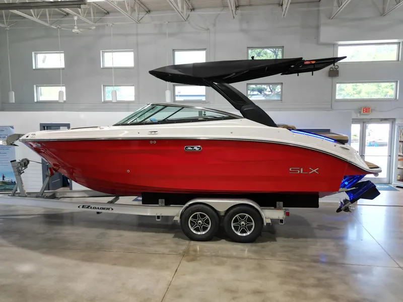 The Image of Sea Ray SLX 260 Surf 2026 - 0