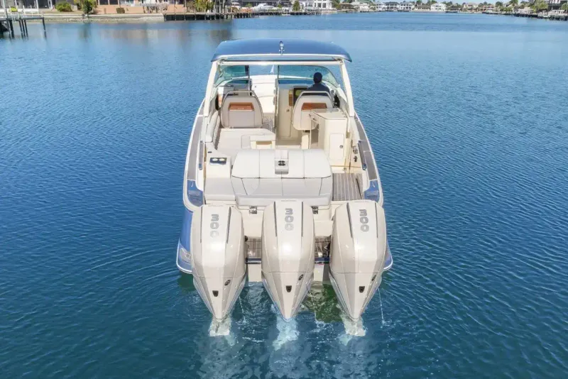 Slide: The Image of Chris-Craft Launch 35 GT OB 2021 - 15