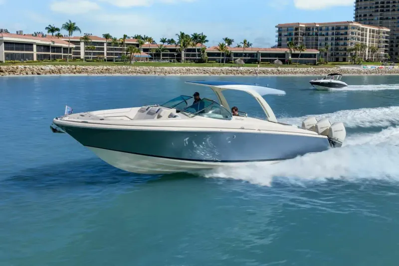 Slide: The Image of Chris-Craft Launch 35 GT OB 2021 - 16