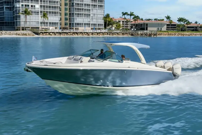 Slide: The Image of Chris-Craft Launch 35 GT OB 2021 - 17