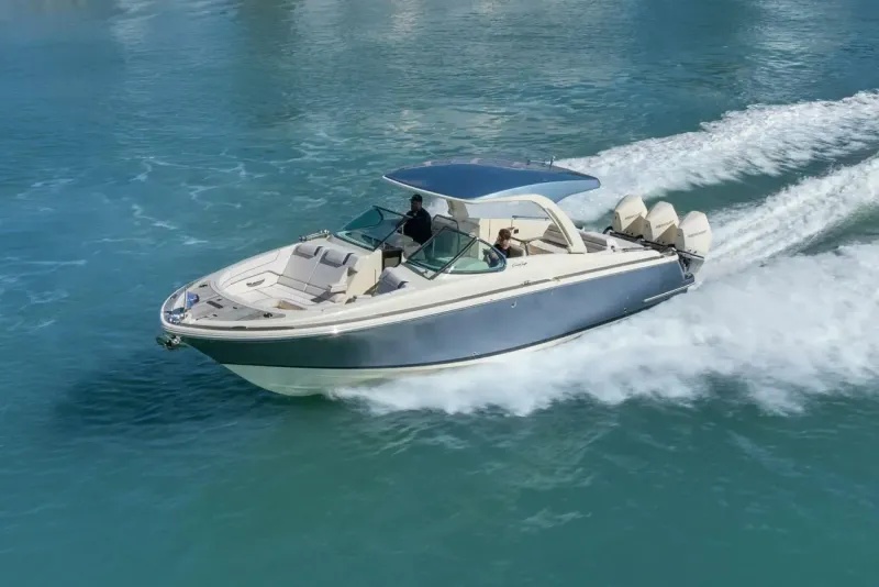 Slide: The Image of Chris-Craft Launch 35 GT OB 2021 - 18