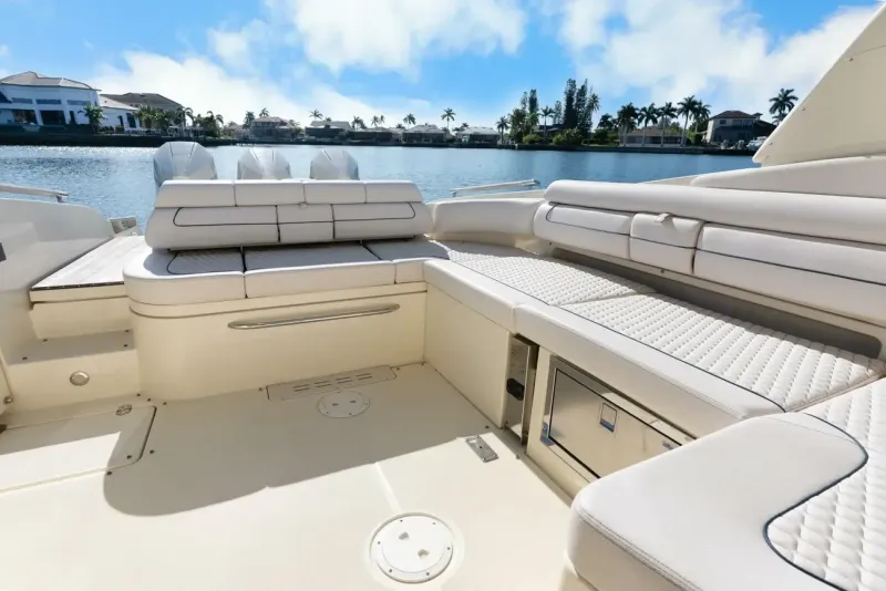 Slide: The Image of Chris-Craft Launch 35 GT OB 2021 - 33