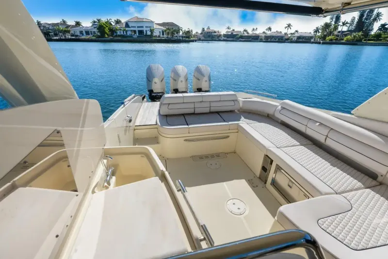 Slide: The Image of Chris-Craft Launch 35 GT OB 2021 - 34