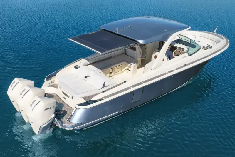 Slide: The Image of Chris-Craft Launch 35 GT OB 2021 - 5