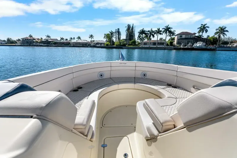 Slide: The Image of Chris-Craft Launch 35 GT OB 2021 - 56