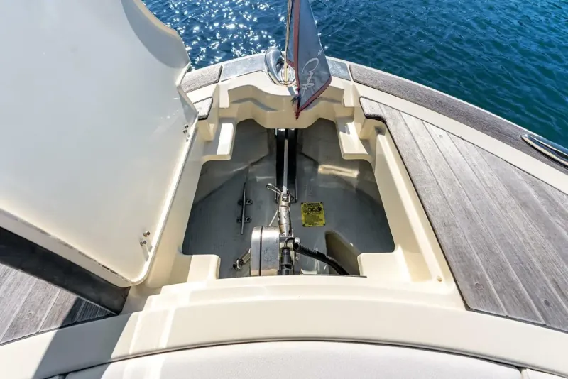 Slide: The Image of Chris-Craft Launch 35 GT OB 2021 - 59