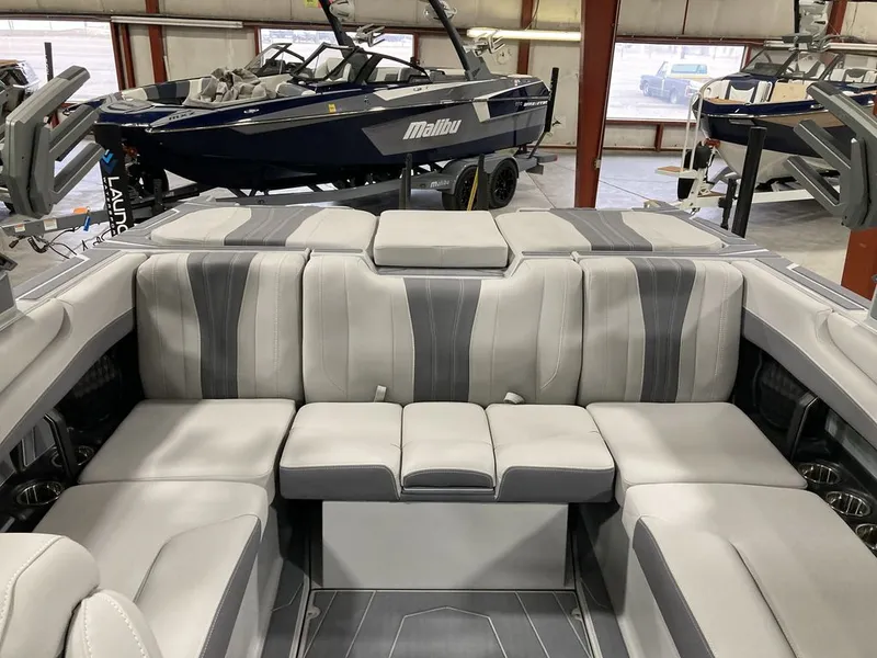 Slide: The Image of Malibu 22 LSV 2026 - 5