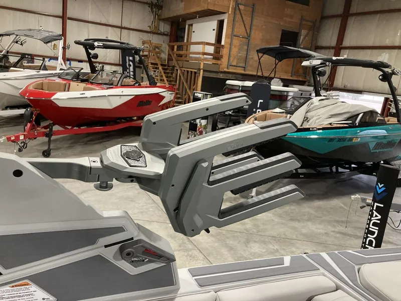 Slide: The Image of Malibu 22 LSV 2026 - 8
