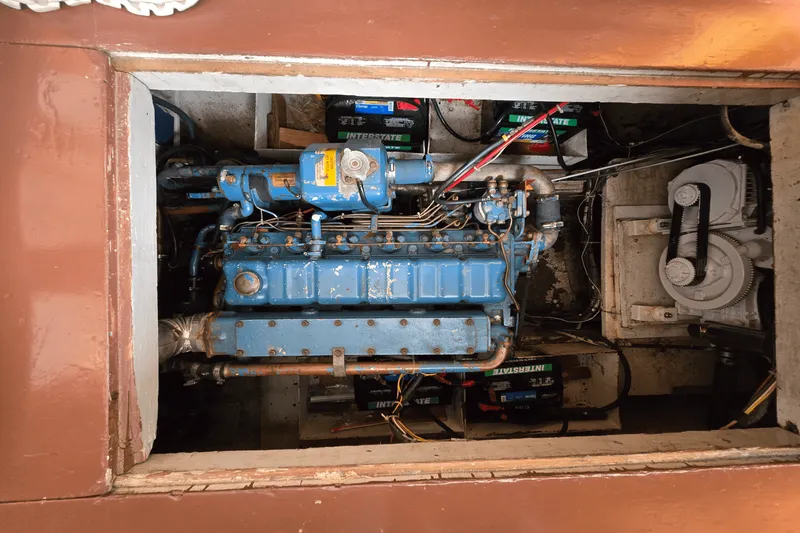 Slide: The Image of Willard Boat Works 36 VEGA 1966 - 21