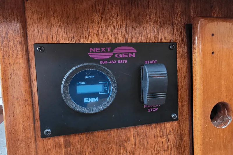 Slide: The Image of Willard Boat Works 36 VEGA 1966 - 33