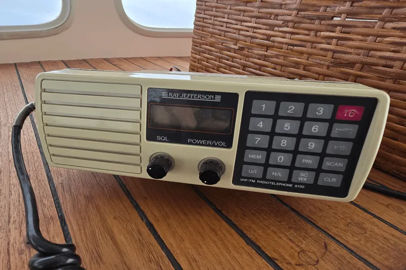 Slide: The Image of Willard Boat Works 36 VEGA 1966 - 40