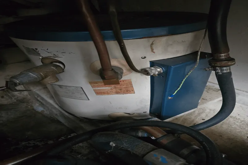 Slide: The Image of Willard Boat Works 36 VEGA 1966 - 45