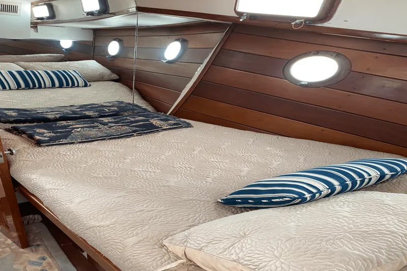 Slide: The Image of Willard Boat Works 36 VEGA 1966 - 53