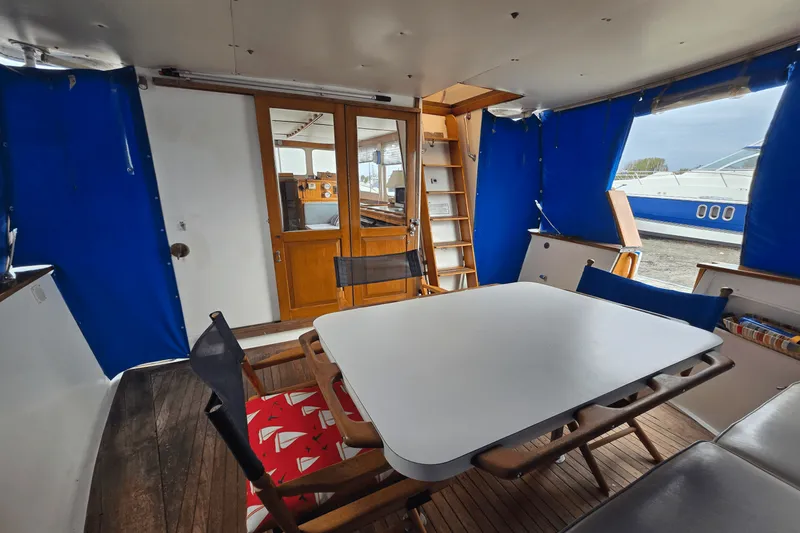 Slide: The Image of Willard Boat Works 36 VEGA 1966 - 9