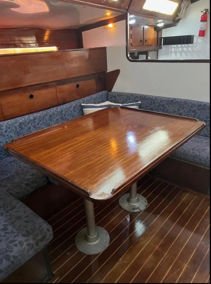 Slide: The Image of Gib'Sea 126 1985 - 55