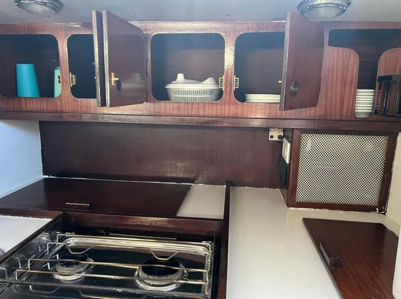 Slide: The Image of Gib'Sea 126 1985 - 67