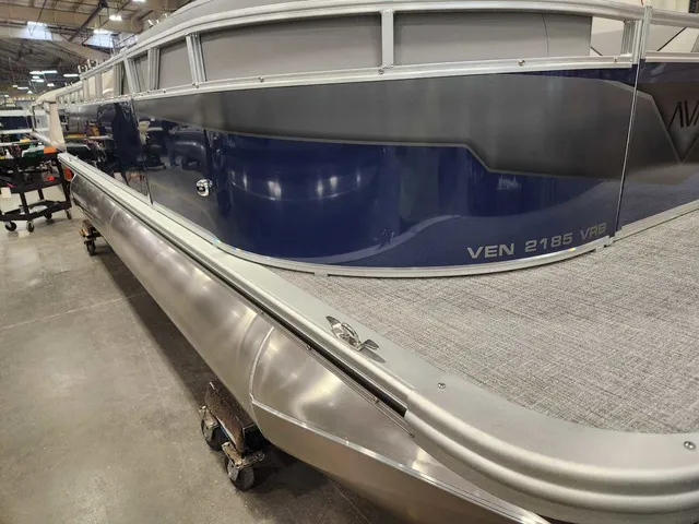 Slide: The Image of Avalon 2185 25 Venture 85 VRB 2026 - 3
