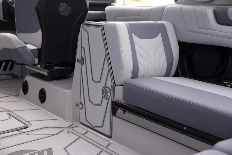 Slide: The Image of Malibu 25 LSV 2026 - 44