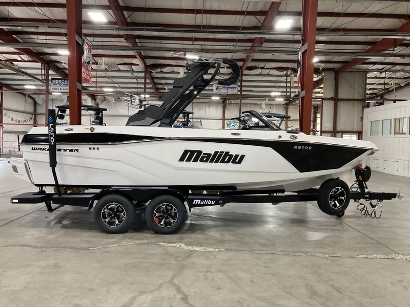 Slide: The Image of Malibu 22 MXZ 2026 - 43