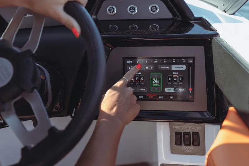 Slide: The Image of Mastercraft NXT20 2025 - 17