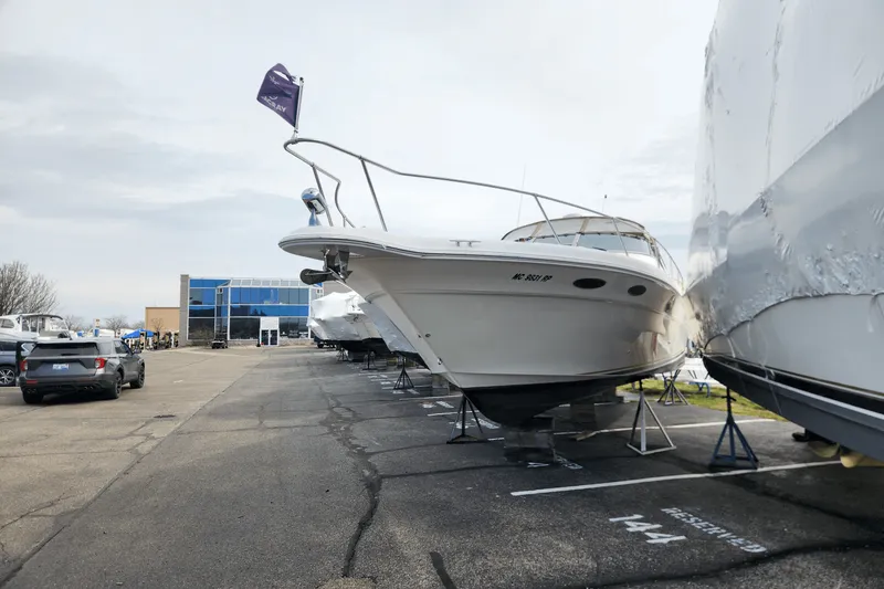 Slide: The Image of Sea Ray 330 SUNDANCER 1998 - 2