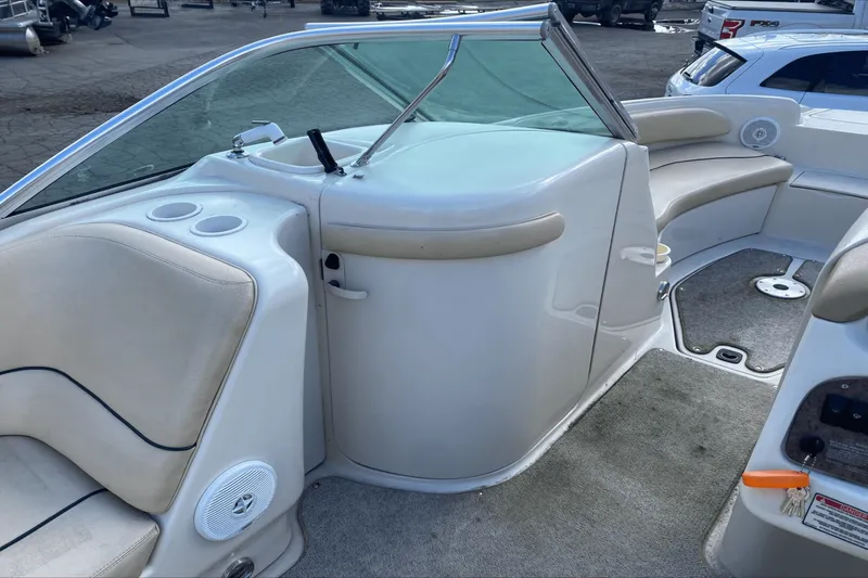 Slide: The Image of Sea Ray 210 SUNDECK 2000 - 10