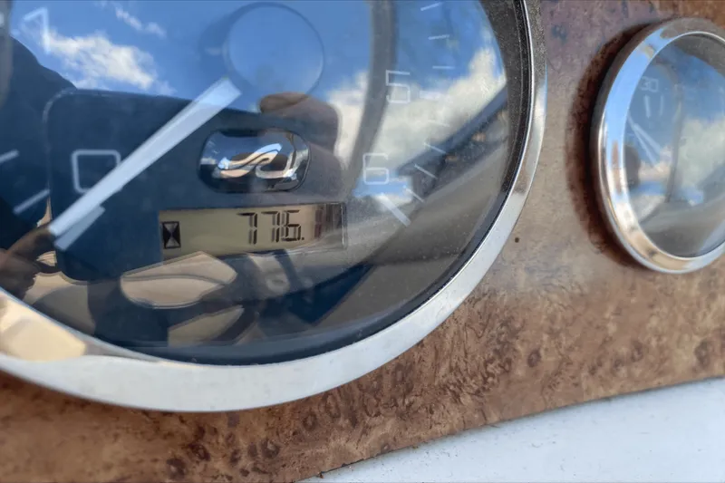 Slide: The Image of Sea Ray 210 SUNDECK 2000 - 16