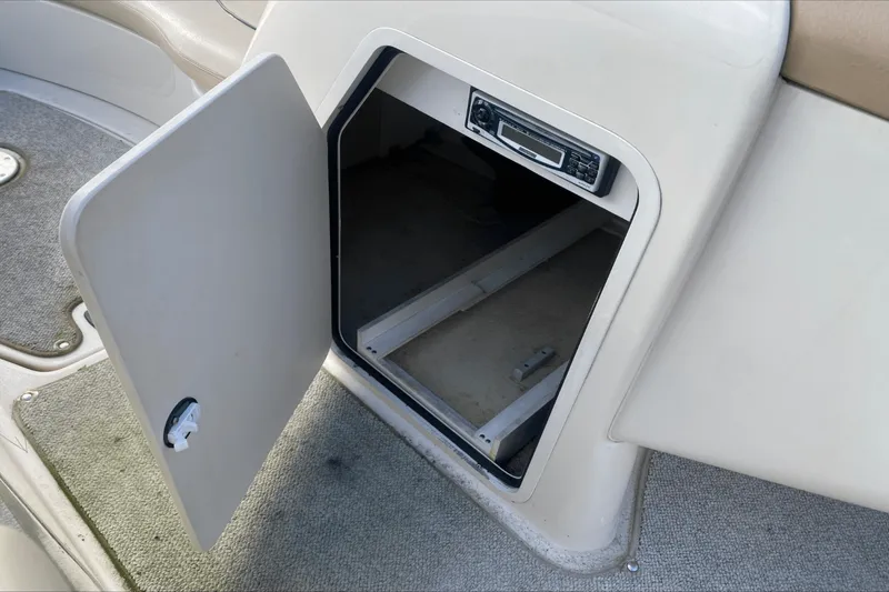 Slide: The Image of Sea Ray 210 SUNDECK 2000 - 20