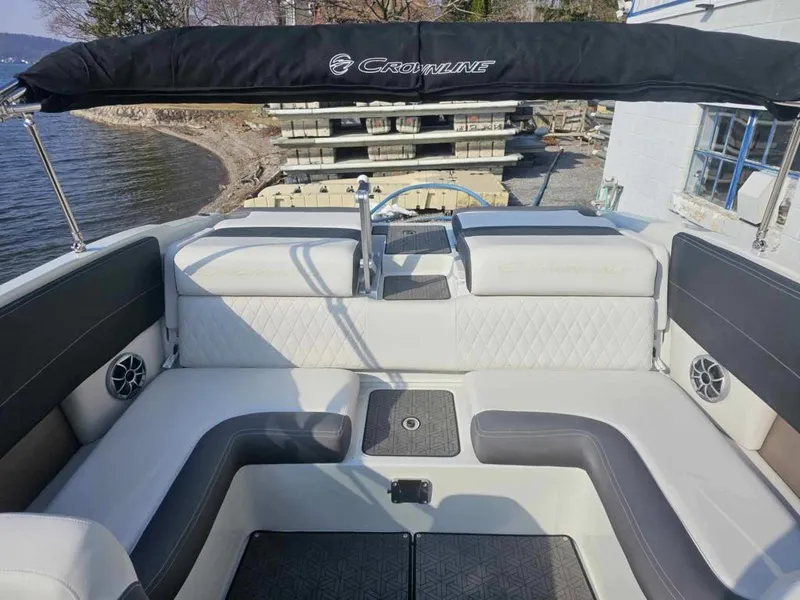 Slide: The Image of Crownline Boats 240 SS LPX 2024 - 9