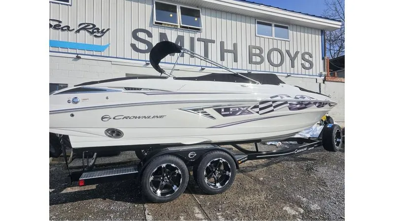 Slide: The Image of Crownline Boats 240 SS LPX 2024 - 3