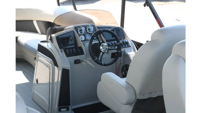 Slide: The Image of Sylvan Mirage X3 Party Fish Tri Toon 2025 - 29