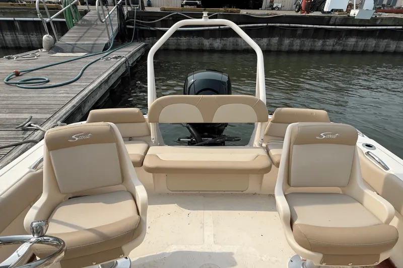 Slide: The Image of Scout 195 Sport Dorado 2025 - 5