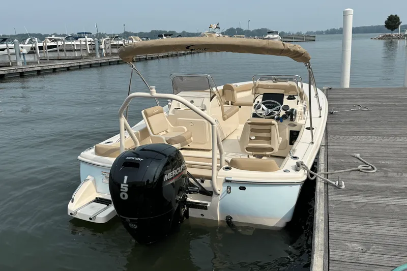 Slide: The Image of Scout 195 Sport Dorado 2025 - 6