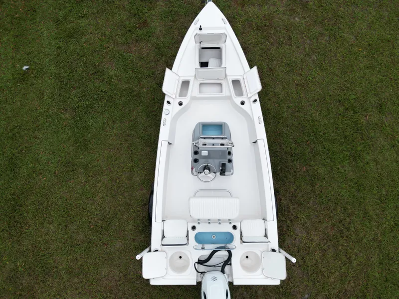 Slide: The Image of Salty Boats Palmetto Bay 186 2027 - 10