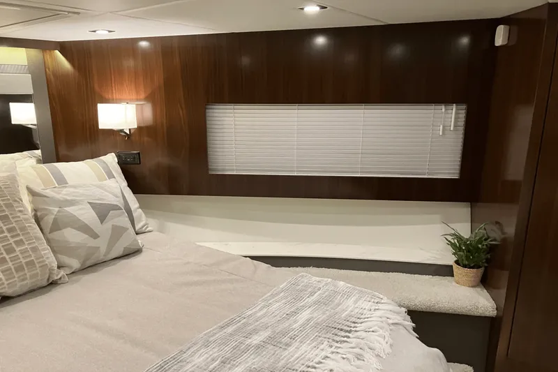 Slide: The Image of Cruisers Yachts 46 CANTIUS 2022 - 48