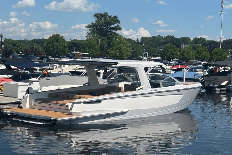 Slide: The Image of Aviara AV36 2025 - 2