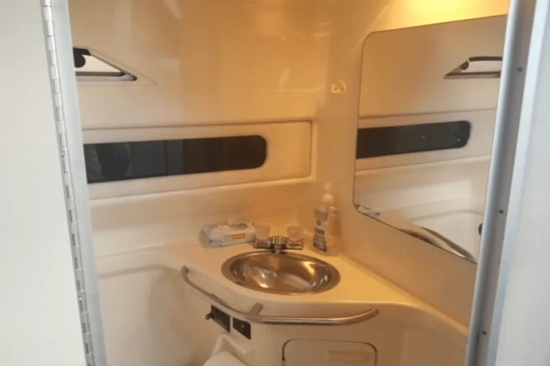 Slide: The Image of Sea Ray 290 SUNDANCER 1992 - 3