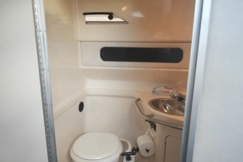 Slide: The Image of Sea Ray 290 SUNDANCER 1992 - 7