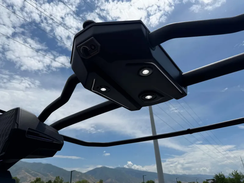 Slide: The Image of Malibu 25 LSV 2026 - 14