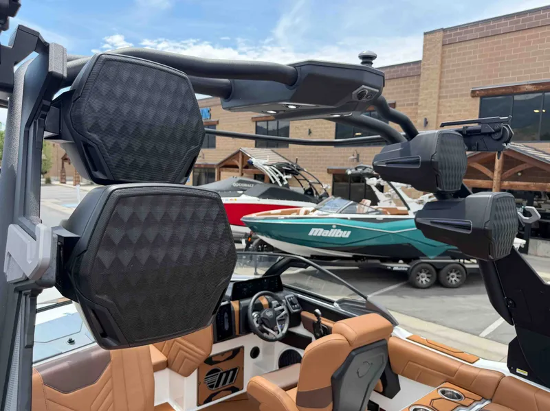 Slide: The Image of Malibu 25 LSV 2026 - 13