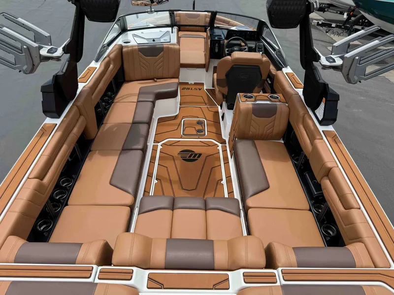 Slide: The Image of Malibu 25 LSV 2026 - 12