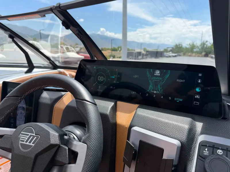 Slide: The Image of Malibu 25 LSV 2026 - 19